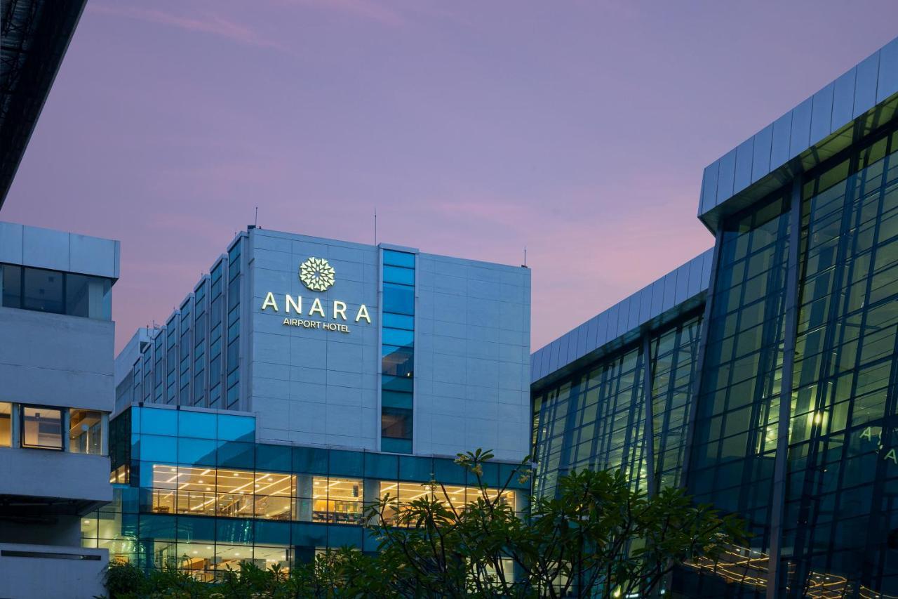 Anara Airport Hotel Tangerang Esterno foto